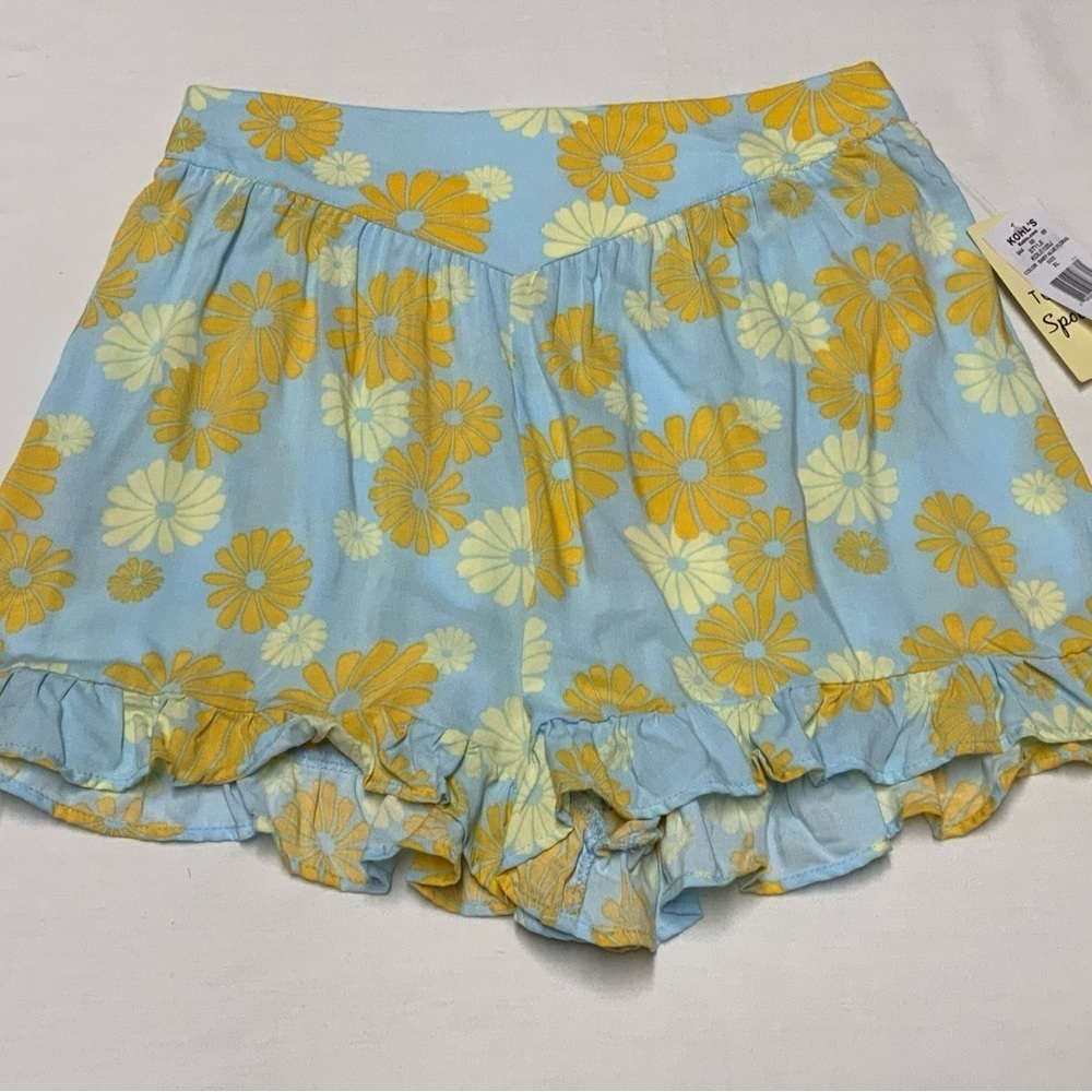 Live To Be Spoiled Women's Floral Shorts